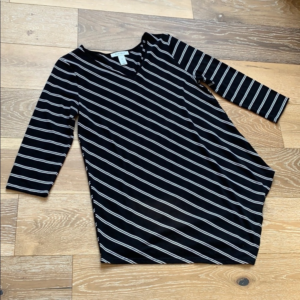 White House Black Market Top